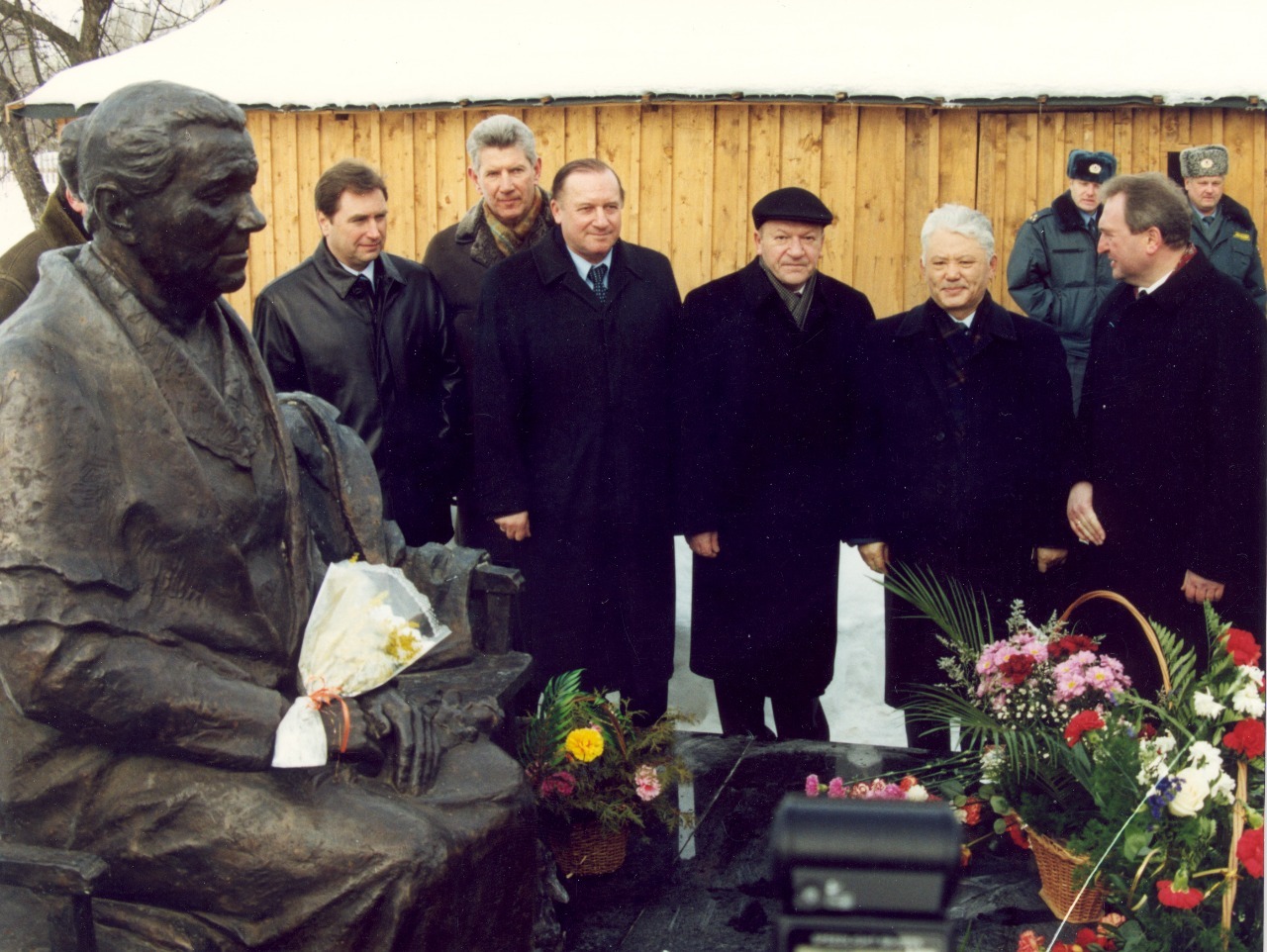 ДАНЬ УВАЖЕНИЯ МАТЕРИ ПЕРВОГО КОСМОНАВТА ЧЕЛОВЕЧЕСТВА Ю. А. ГАГАРИНА ОТ  ИМЕНИ НАРОДА САХА - Новости Николаев Центра